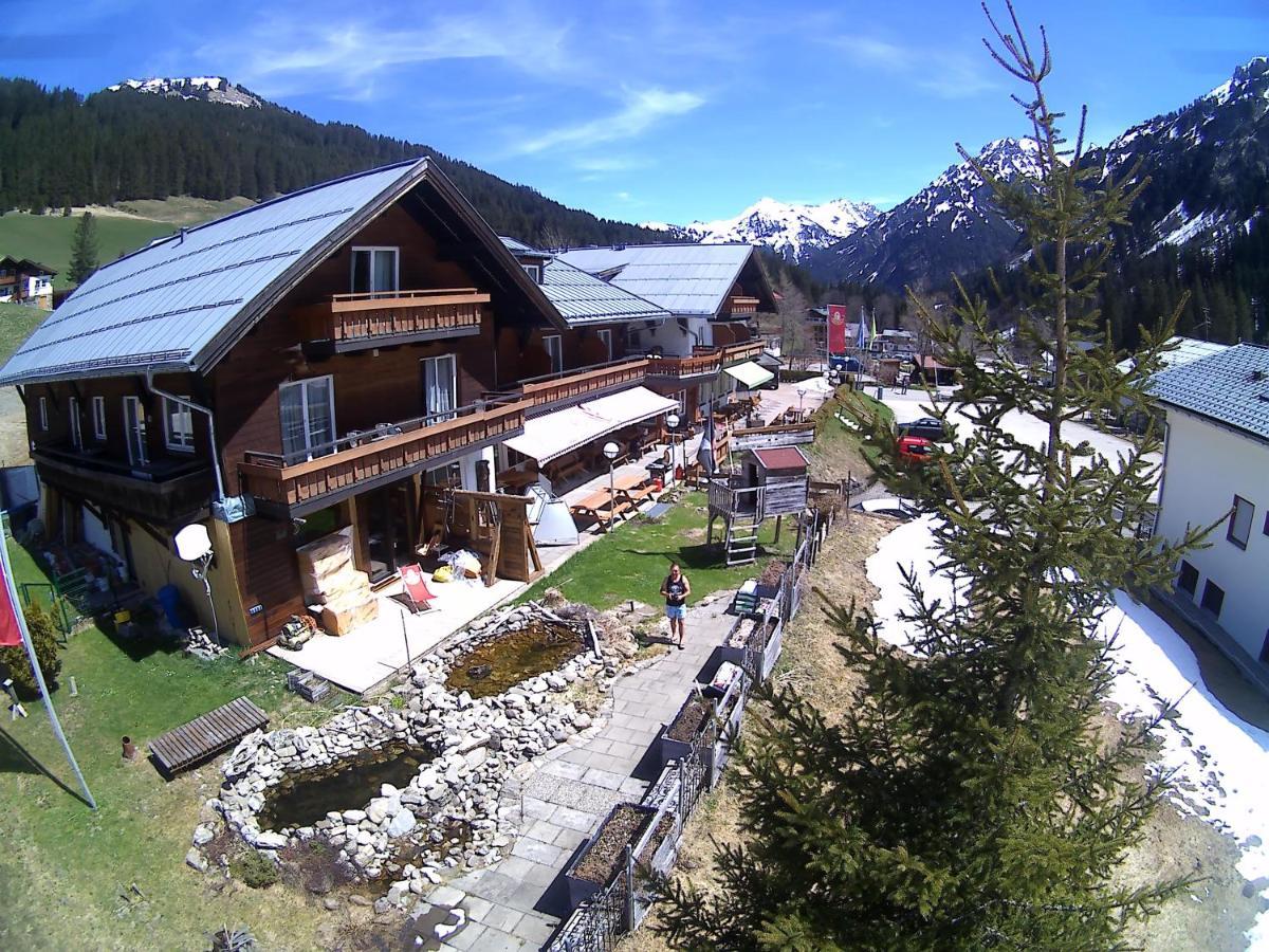 Alpenhotel Widderstein Міттельберг Екстер'єр фото