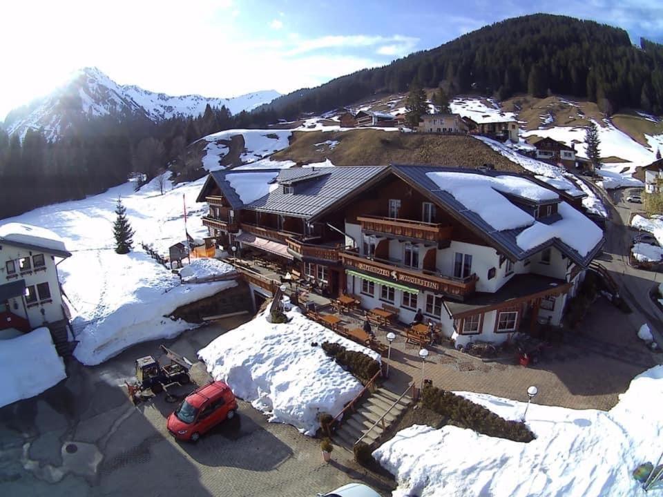Alpenhotel Widderstein Міттельберг Екстер'єр фото